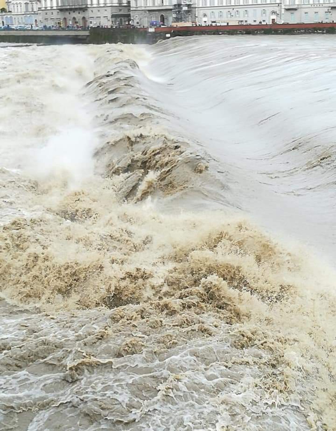 Alluvione Firenze 2019 Arno