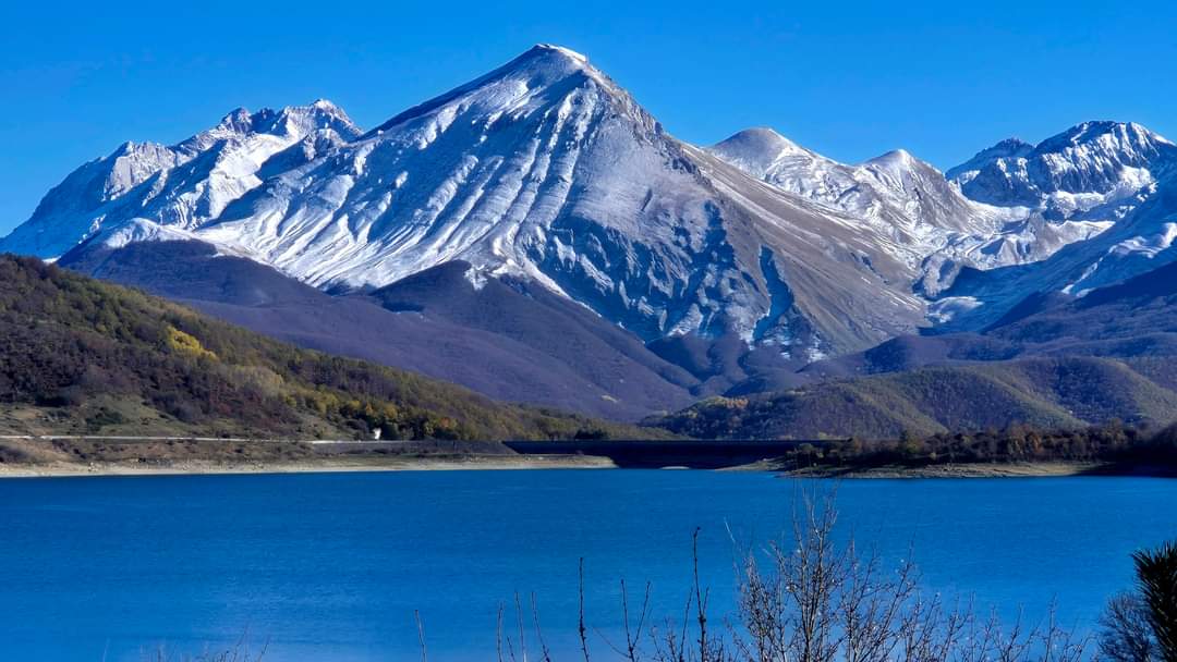 Gran Sasso e lago di Campotosto