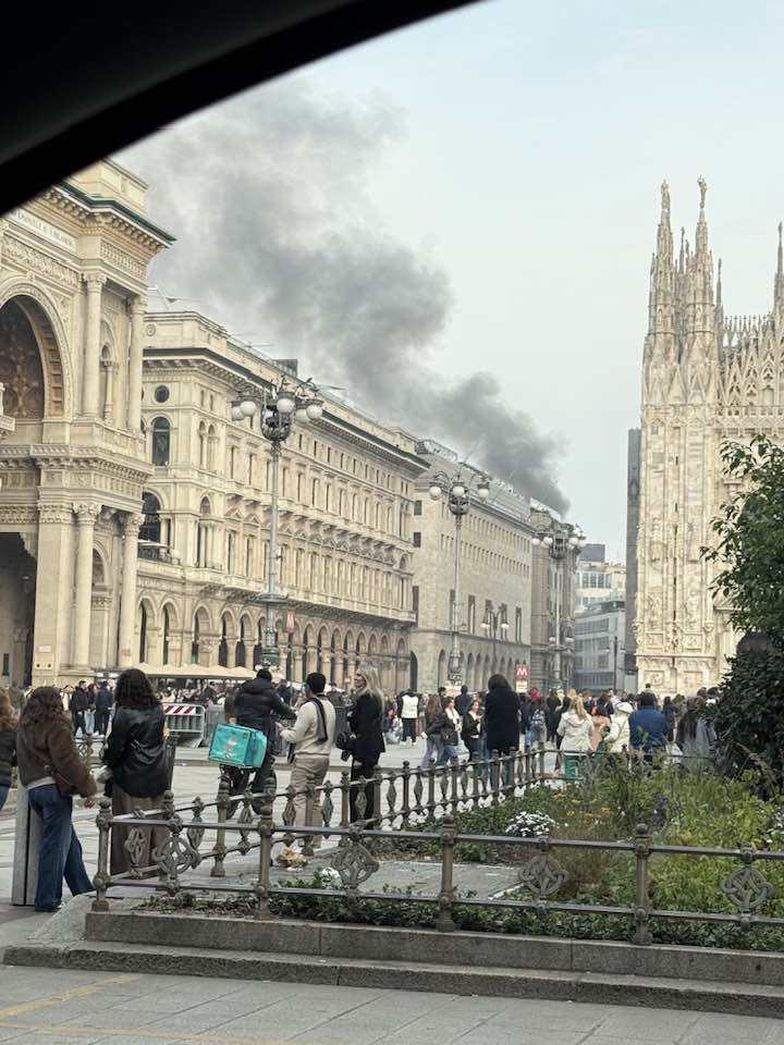 incendio milano