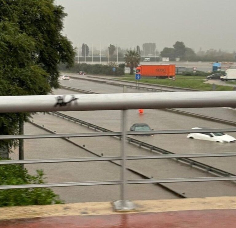 maltempo alluvione spagna barcellona