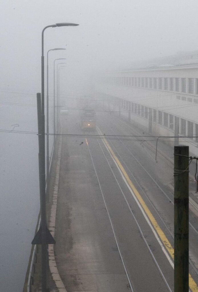 nebbia oggi milano