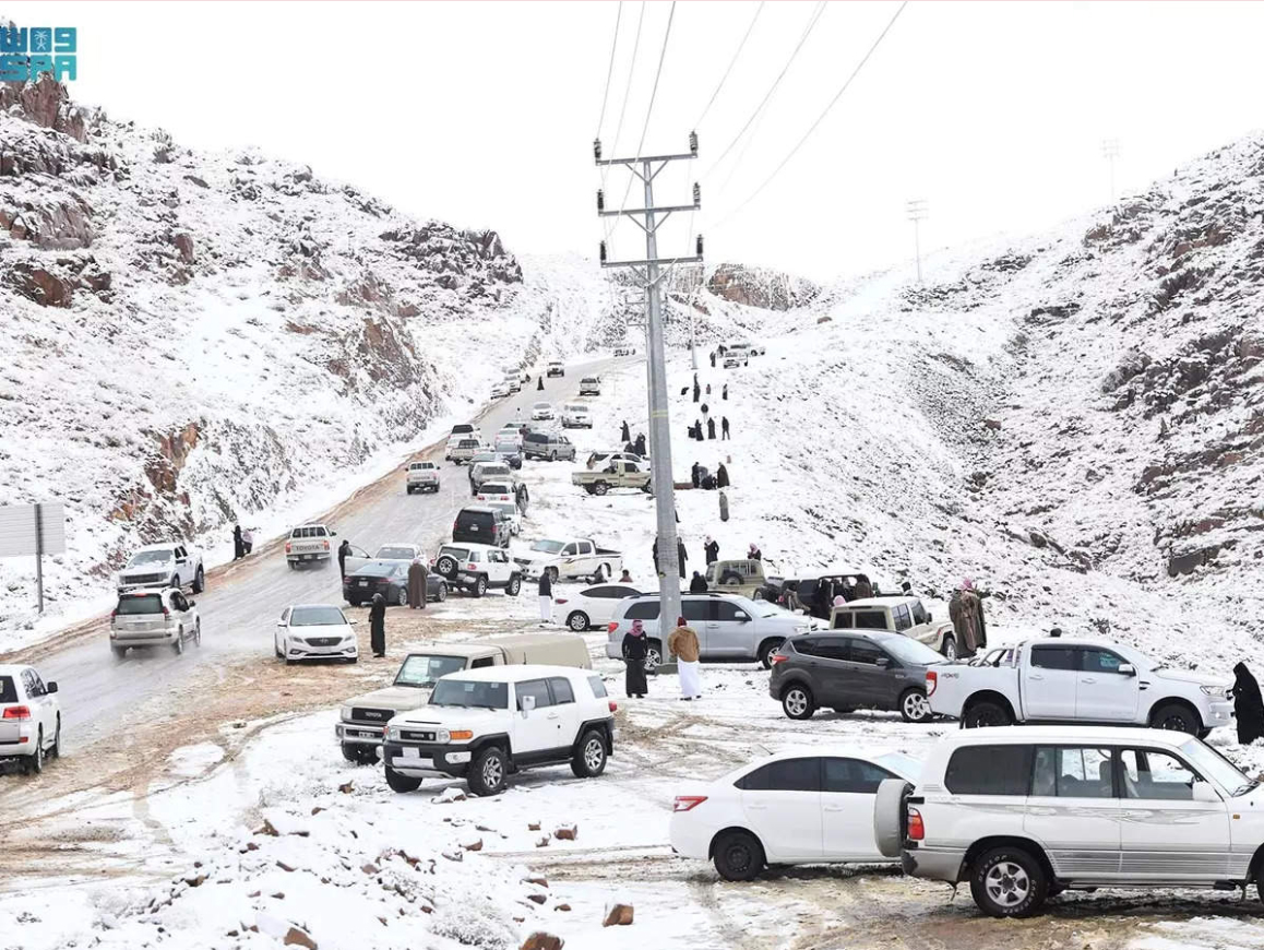 neve deserto arabia saudita