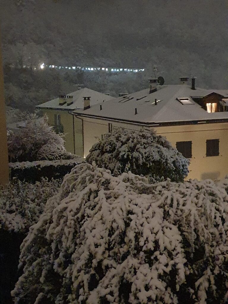 neve aprica lombardia