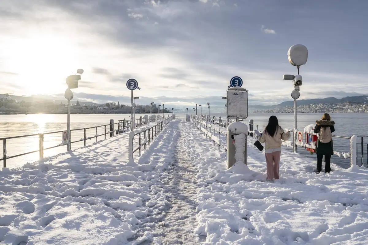 neve zurigo svizzera