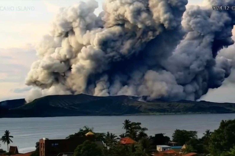 eruzione vulcano taal filippine