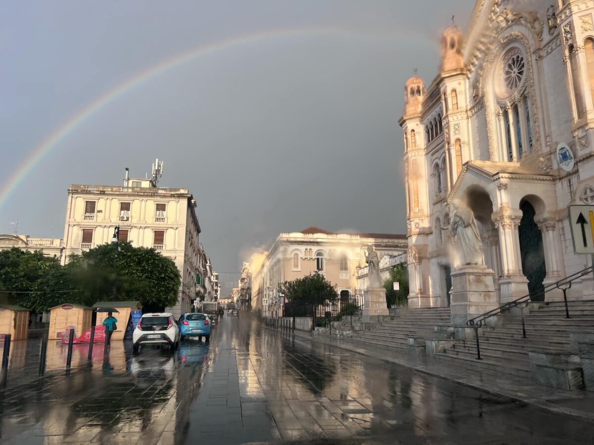 temporale reggio calabria arcobaleno