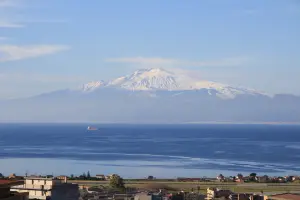 neve etna capodanno 2025