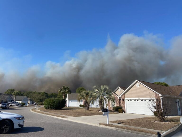 incendio carolina forest usa